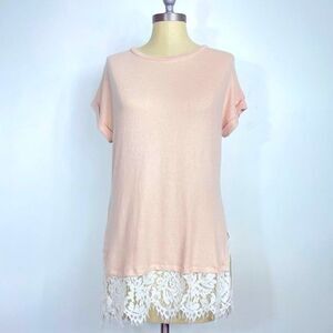 Bobeou | cream, off white lace blouse Small